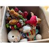 Image 1 : Christmas Stuffed Animals