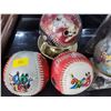Image 2 : Disney Souvenir Baseballs Disneyland & Disneyworld