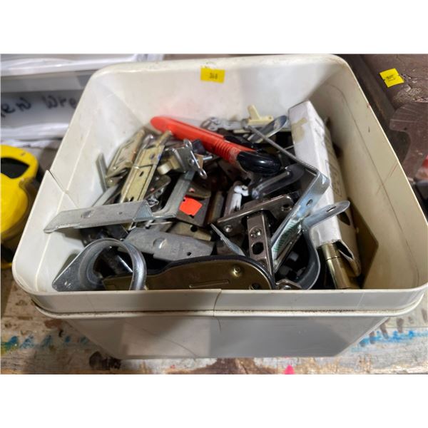 Hinge & Hardware Collection