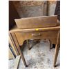Image 2 : Vintage Singer Sewing Machine Desk - Seafoam Green