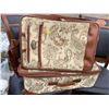 Image 1 : Ricardo Vintage Luggage Set