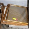 Image 1 : 3 PICTURE FRAMES