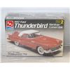 Image 1 : 1/25 SCALE 1957 FORD THUNDERBIRD MODEL KIT
