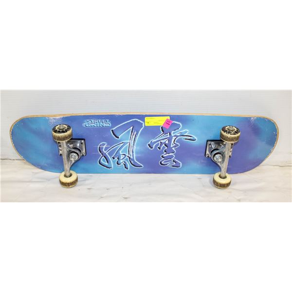 SKATE BOARD