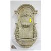 Image 1 : ESTATE LARGE HEAVY GARDEN FOUNTAIN