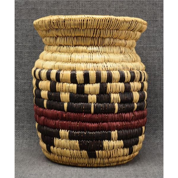 NAVAJO INDIAN BASKETRY OLLA