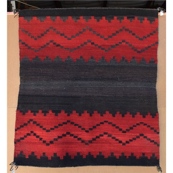 NAVAJO INDIAN TEXTILE