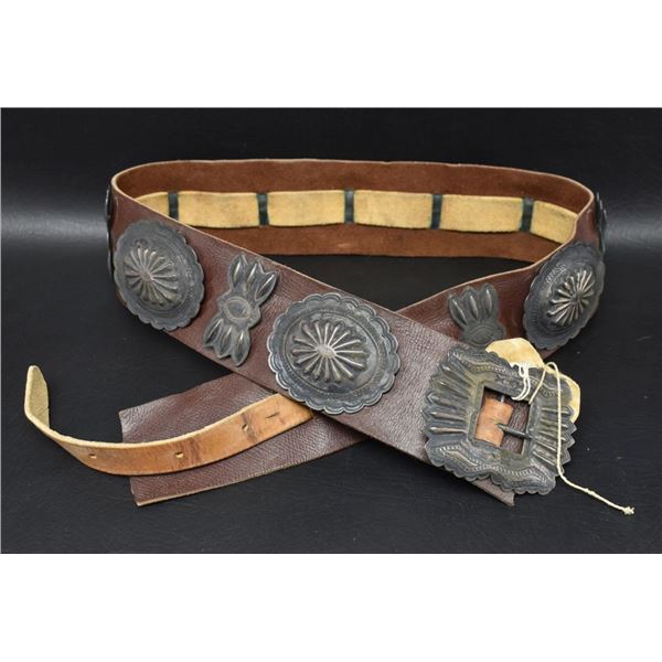 NAVAJO INDIAN CONCHO BELT