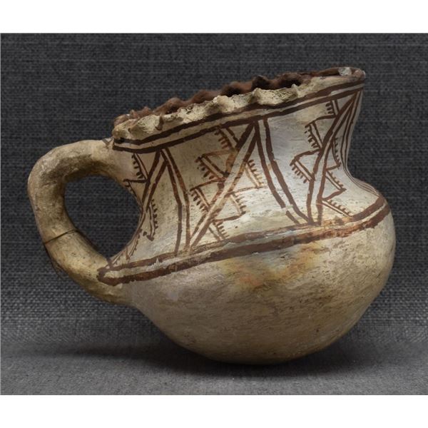 ZUNI INDIAN POTTERY PITCHER