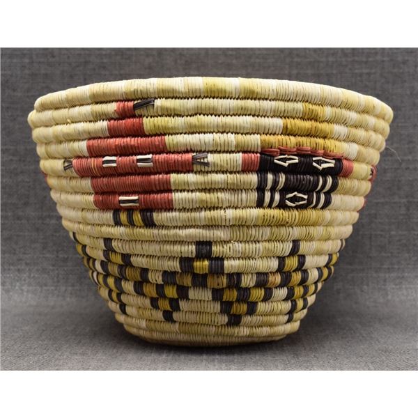 HOPI INDIAN BASKET