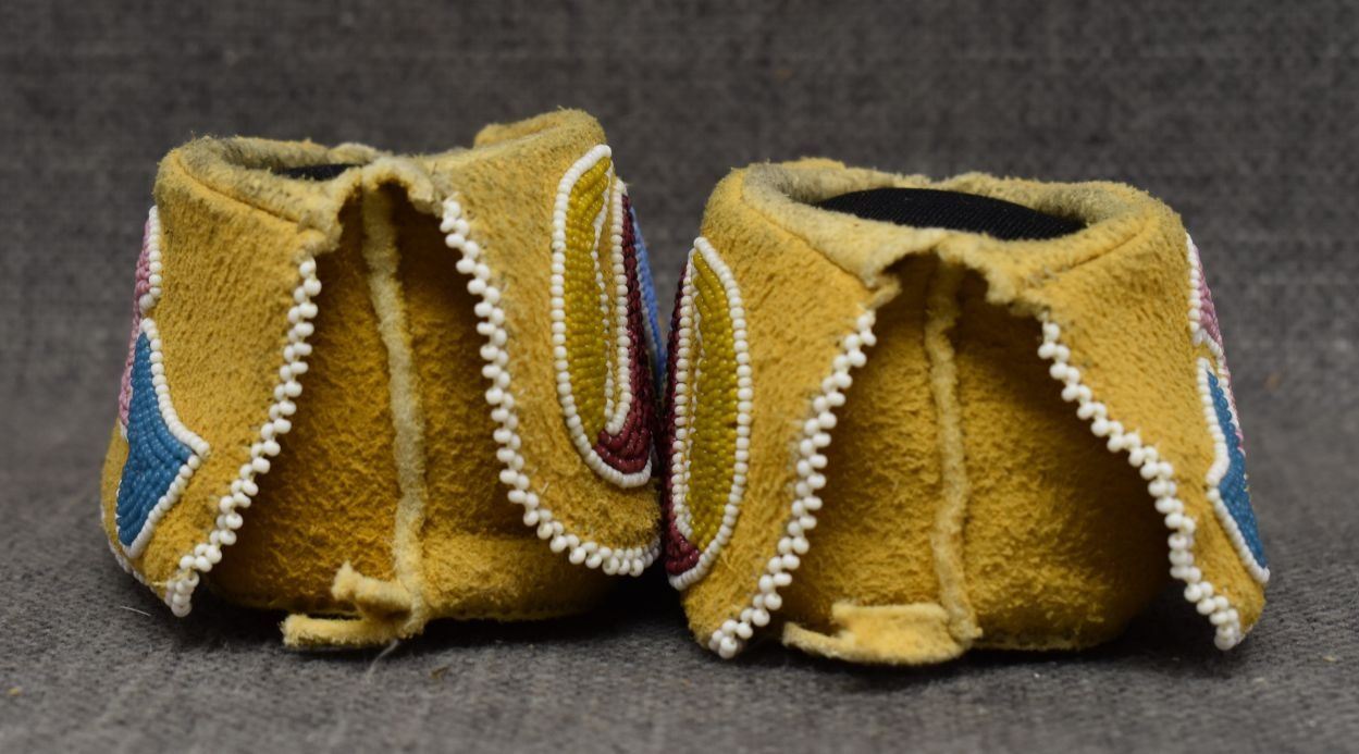 Otoe Pattern OTOE INDIAN MOCCASINS