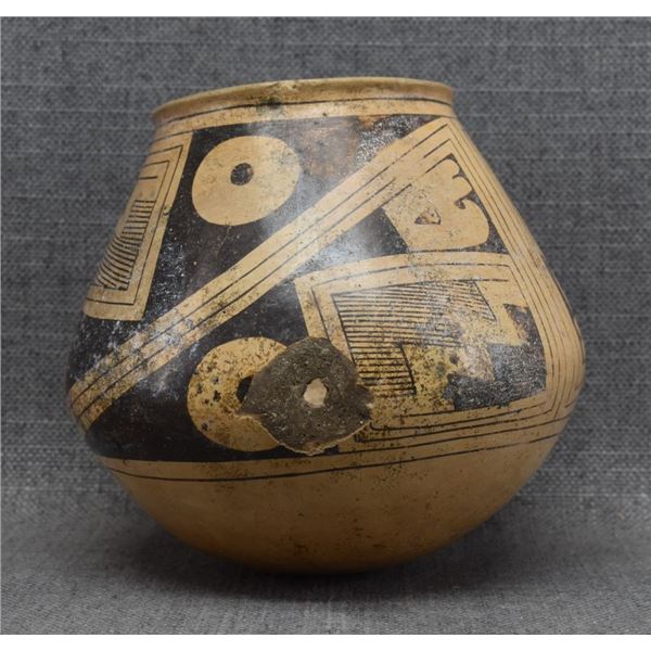 CASAS GRANDES POTTERY OLLA