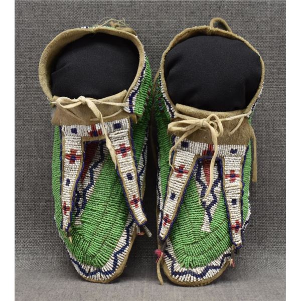 SIOUX BEADED MOCCASINS