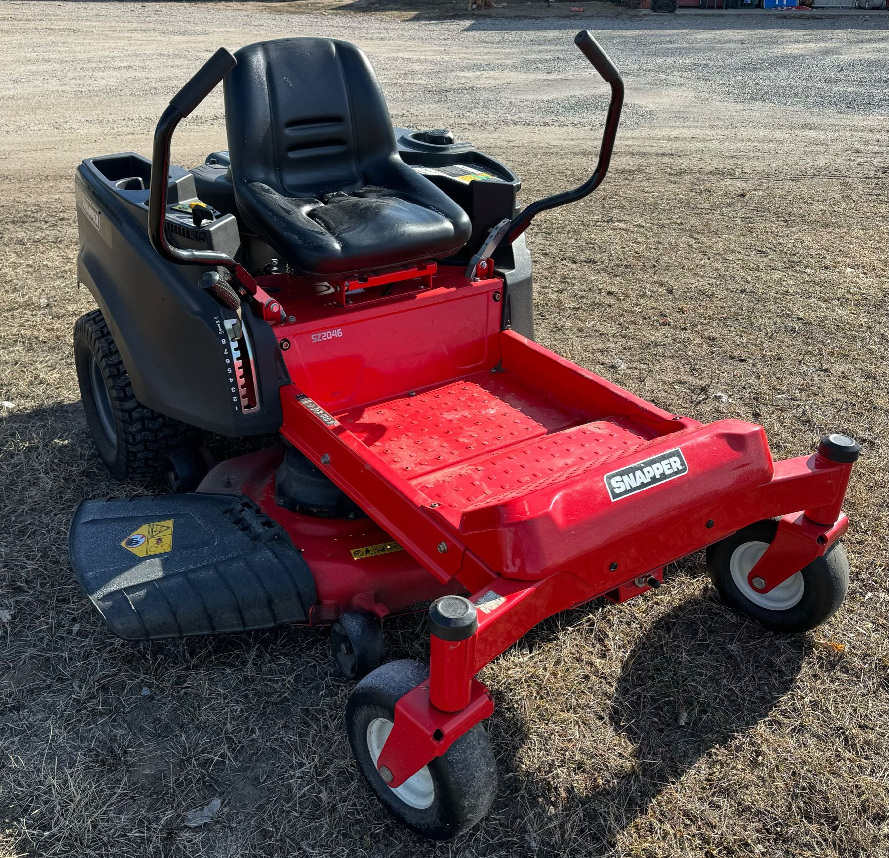 Snapper Z Rider Arm Rest SNAPPER SZ2046 ZERO TURN RIDING LAWN MOWER – WORKS! - Cornerbids