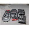 Image 4 : EVERLAST Gloves & Ankle Weights