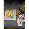 Image 5 : Lot of Beanie Babie TY Plushies, Membership Kit Book, Beanie Kids Plush