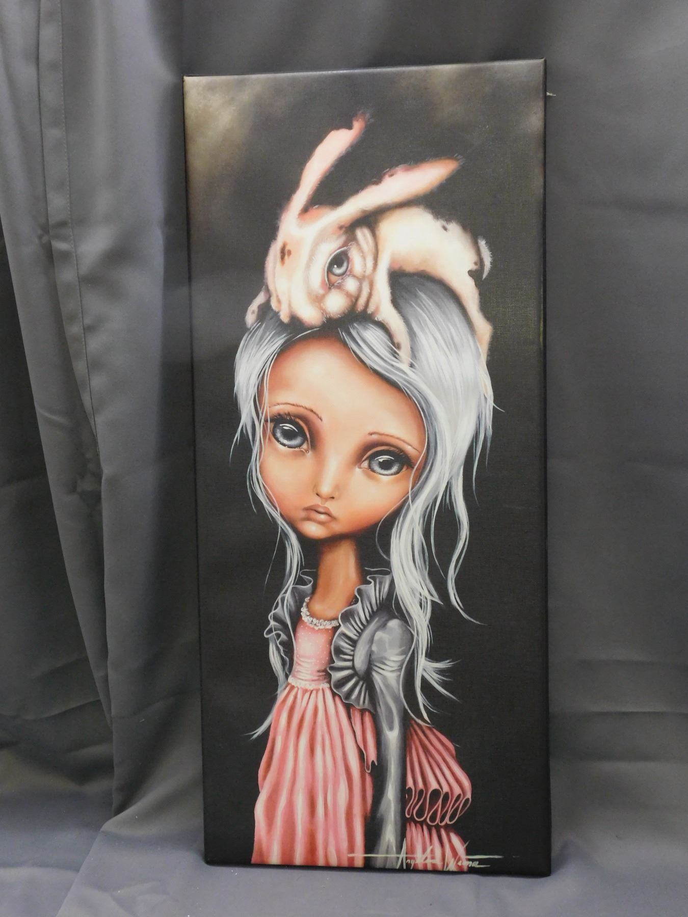 Angelina Rona Big Eyes style 