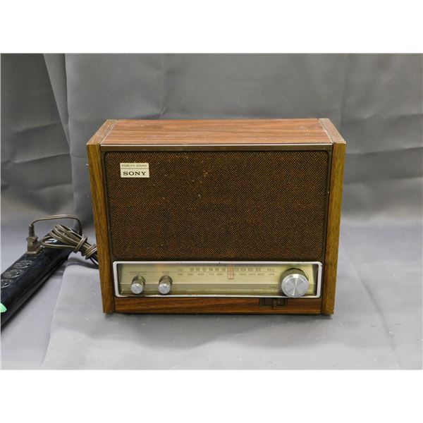 Sony Model ICF-9640W AM FM Two-Band Radio
