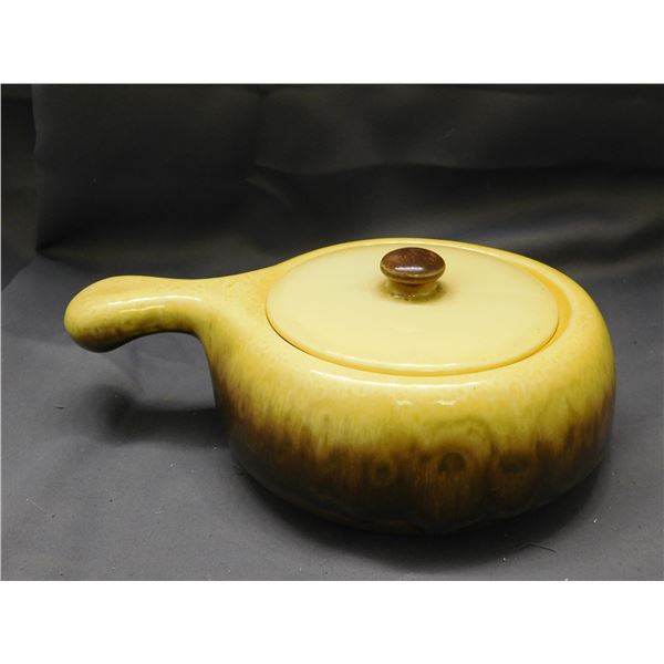 Oven Proof Hull USA Ceramic Cooking Pot with Lid & Handle Yellow & Brown