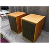 Image 2 : Pair of Bookshelf Speakers Tangent Modern TM3