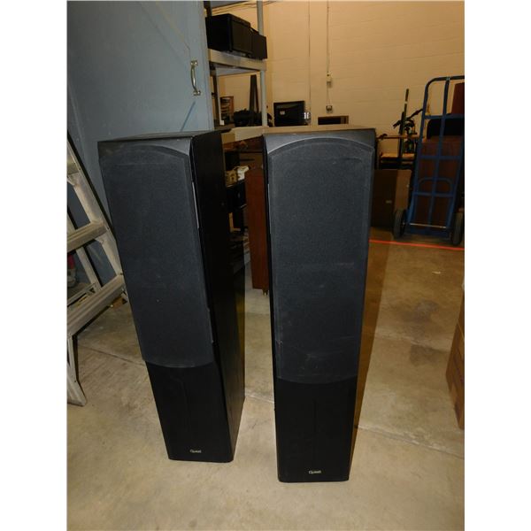 Pair of Floor Speakers Quest Model QT-88