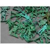 Image 2 : Vintage Lot of Assorted Green Army Men Small Plastic Figures