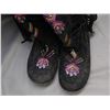 Image 2 : Modern Black Embroidered Moccasin Boots with Fringe Tassles