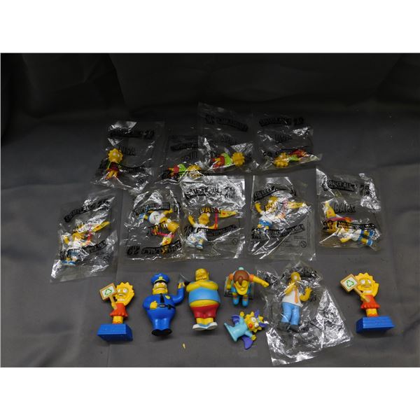 Lot of 16pcs The Simpsons Collectible Figures 20 Year Anniversary 2009