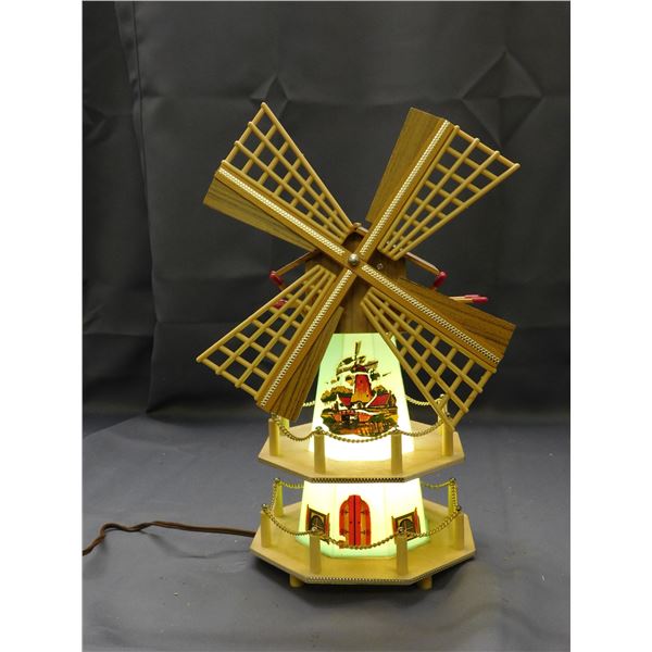 Wooden Windmill Lamp *works*