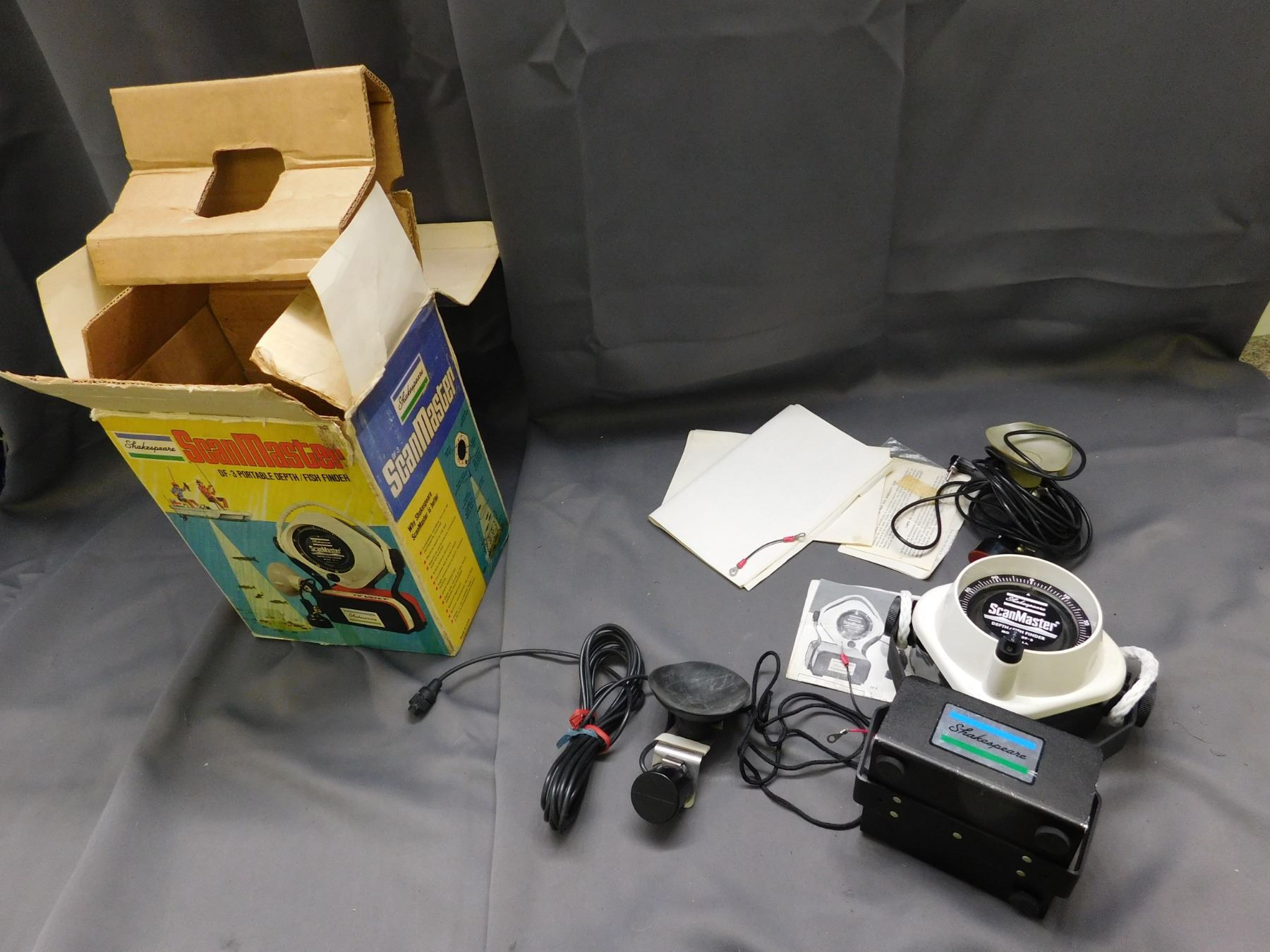 Scanmaster Fsh Shakespeare ScanMaster DF-3 Portable Depth / Fish Finder