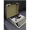 Image 2 : Majestic 400 Portable Typewriter