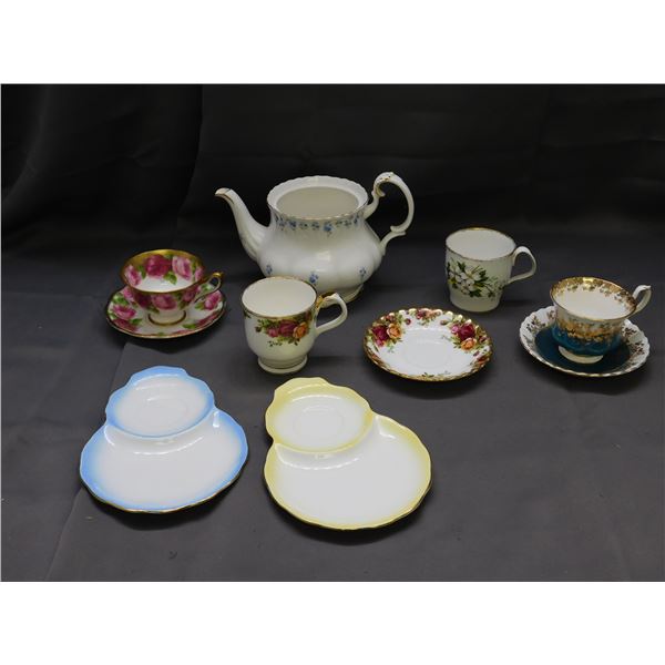 Lot of 10pcs Royal Albert Fine Bone China England 2 Tea Cup Saucer Pairs, 1 Tea Pot (no lid) Etc