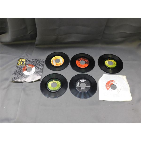 Lot of 45s Beatles, Led Zepplin, The Guess Who, Roy Orbison, The Doors