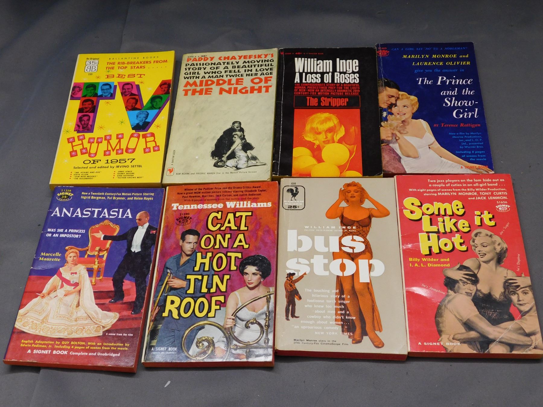 Lot of 8 1950s 60s Play/Movie Script Pocket Books Marilyn Monroe, Liz ...