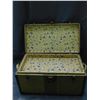 Image 2 : Vintage Kids Toy Box Steamer Trunk Style