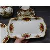Image 6 : Large Lot of Royal Albert Old Country Roses 4 Trios, 1 5pc Set, 2 Servers, 3 Biscuit Plates