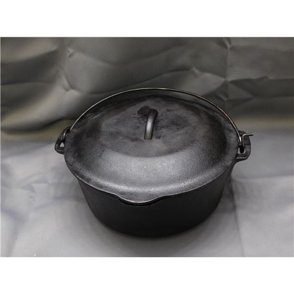 Wagner Ware Cast Iron Cauldron Dutch Oven 10 1/2