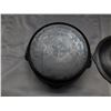 Image 4 : Wagner Ware Cast Iron Cauldron Dutch Oven 10 1/2