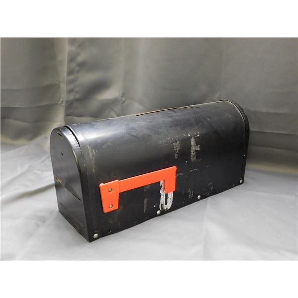 Vintage Curbside Metal Mailbox Black