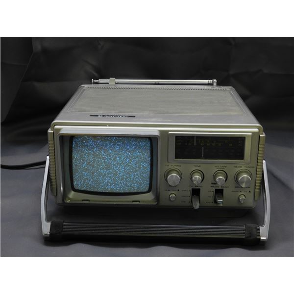 Baycrest Vintage Portable TV Radio