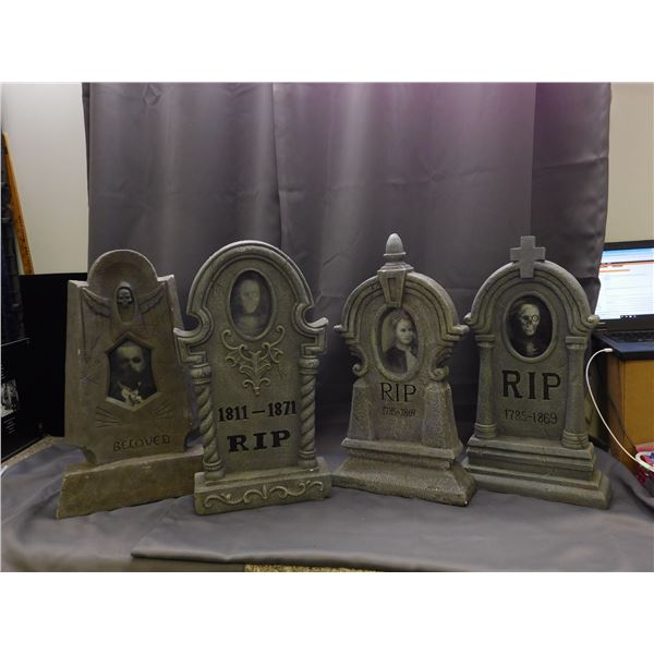 Lot of 4 Polystone Tombstone Lenticular Transforming Portraits Halloween Decorations