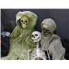 Image 2 : Lot of 5 Halloween Skeleton Decorations
