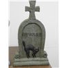 Image 4 : Lot of 3 Polystone Tombstone Halloween Decorations BEWARE, Cat, Cobwebs