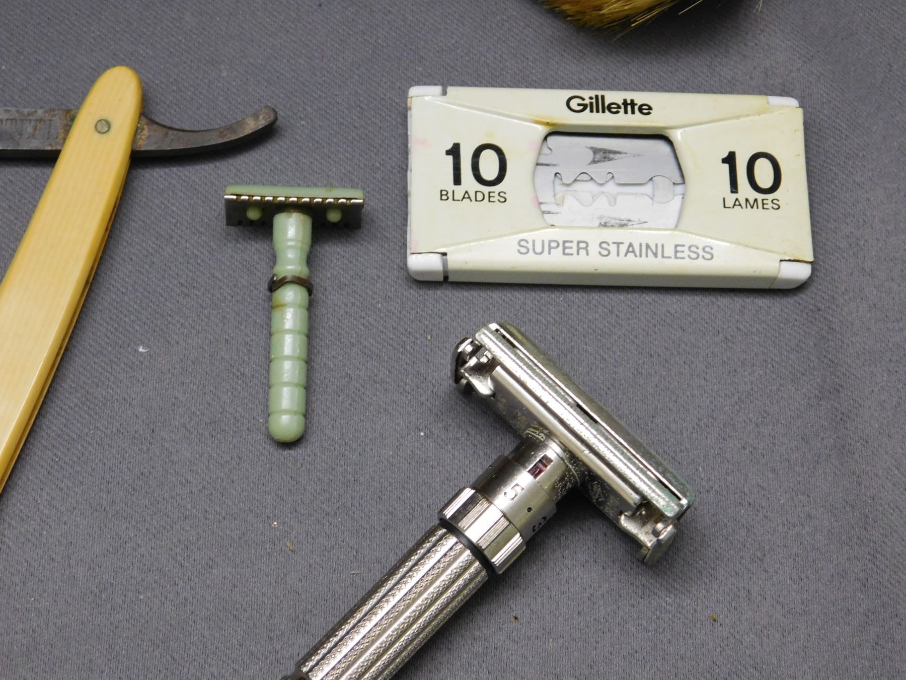 Antique / Vintage Razor Lot, Gilette Adjustable, Straight Razors ...