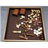 Image 3 : Vintage 14" x 14" Wood Chess / Backgammon Set COMPLETE