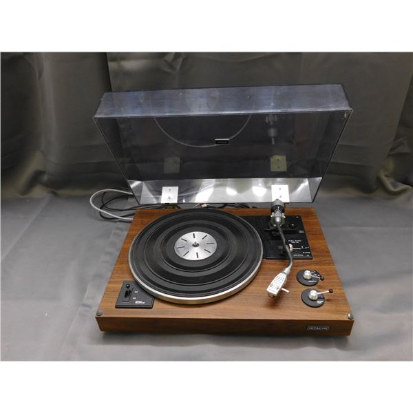 Hitachi Model PS-15 Turntable Record Player