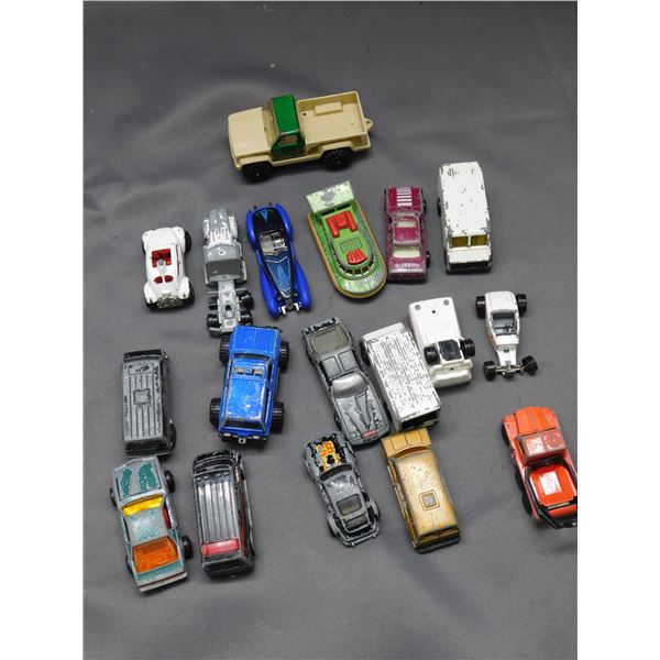 Lot of 18 Die Cast Hot Wheels Toys (rough)