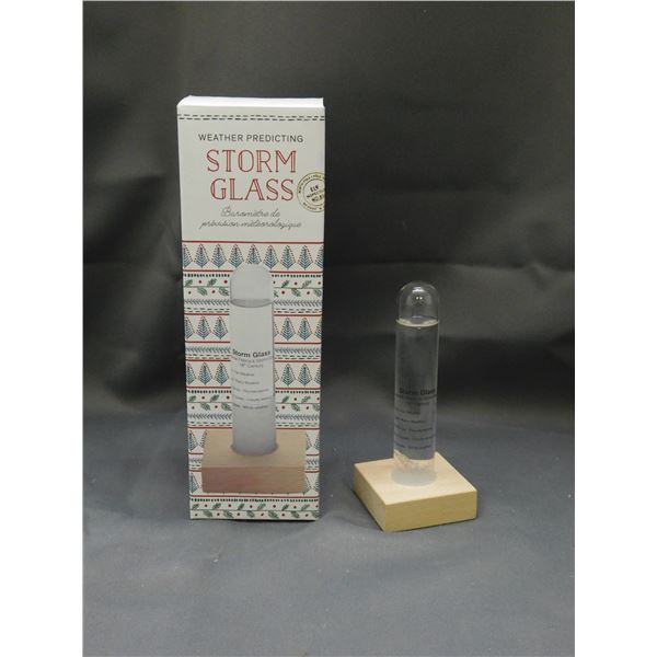 Weather Predicting Storm Glass Barometer w Box & Instructions