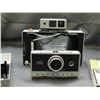 Image 2 : Polaroid 250 Land Camera w M3 Flashbulbs, Model 268 Flash w Blue Filter, Portrait Attachments