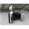 Image 5 : Polaroid 250 Land Camera w M3 Flashbulbs, Model 268 Flash w Blue Filter, Portrait Attachments